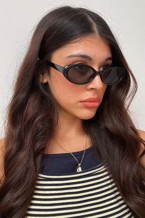 21 Black Slim Oval Sunnies