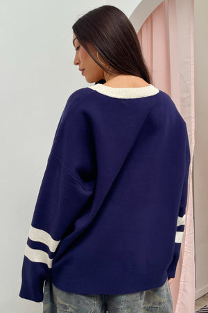 09 Navy and Cream Varsity Style V-Neck Sweater