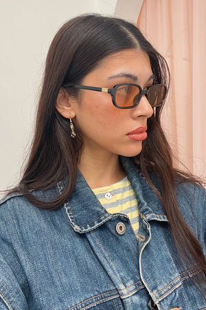 32 Black with Orange Lens Rounded Rectangle Sunnies