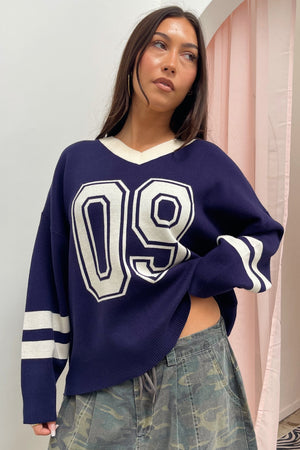 09 Navy and Cream Varsity Style V-Neck Sweater