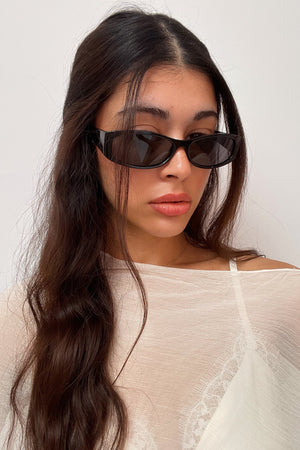 91 Black Slim Square Sunnies