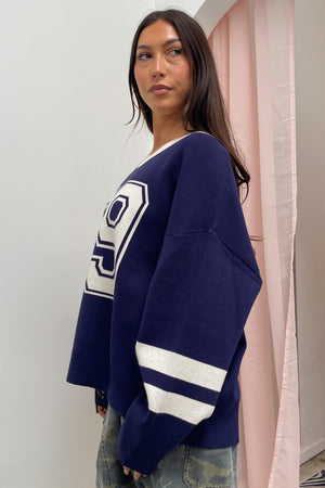 09 Navy and Cream Varsity Style V-Neck Sweater
