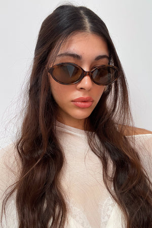 80 Tortoise Small Round Sunnies