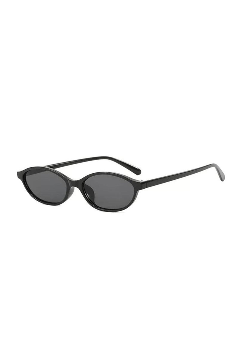 17 Black Slim Oval Sunnies