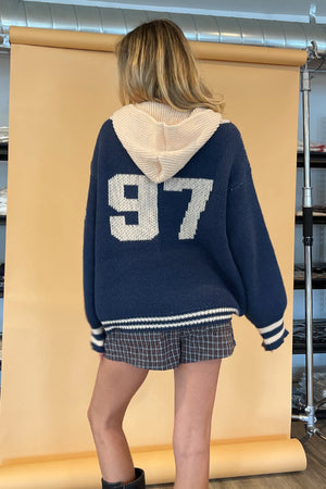 97 Vintage Navy Zip Up Hoodie Sweater