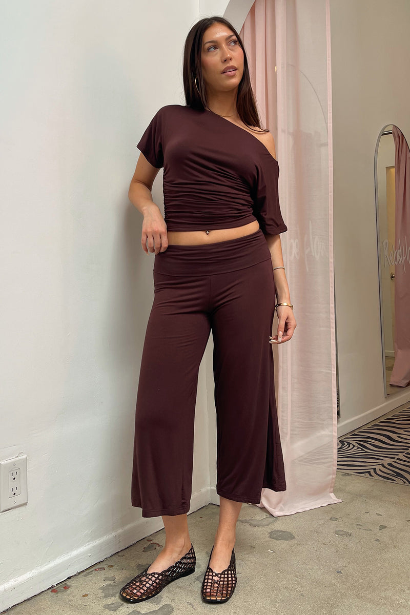 brown capri dress pants Low Rise Split Hem Capri Trousers In Brown | EGO US