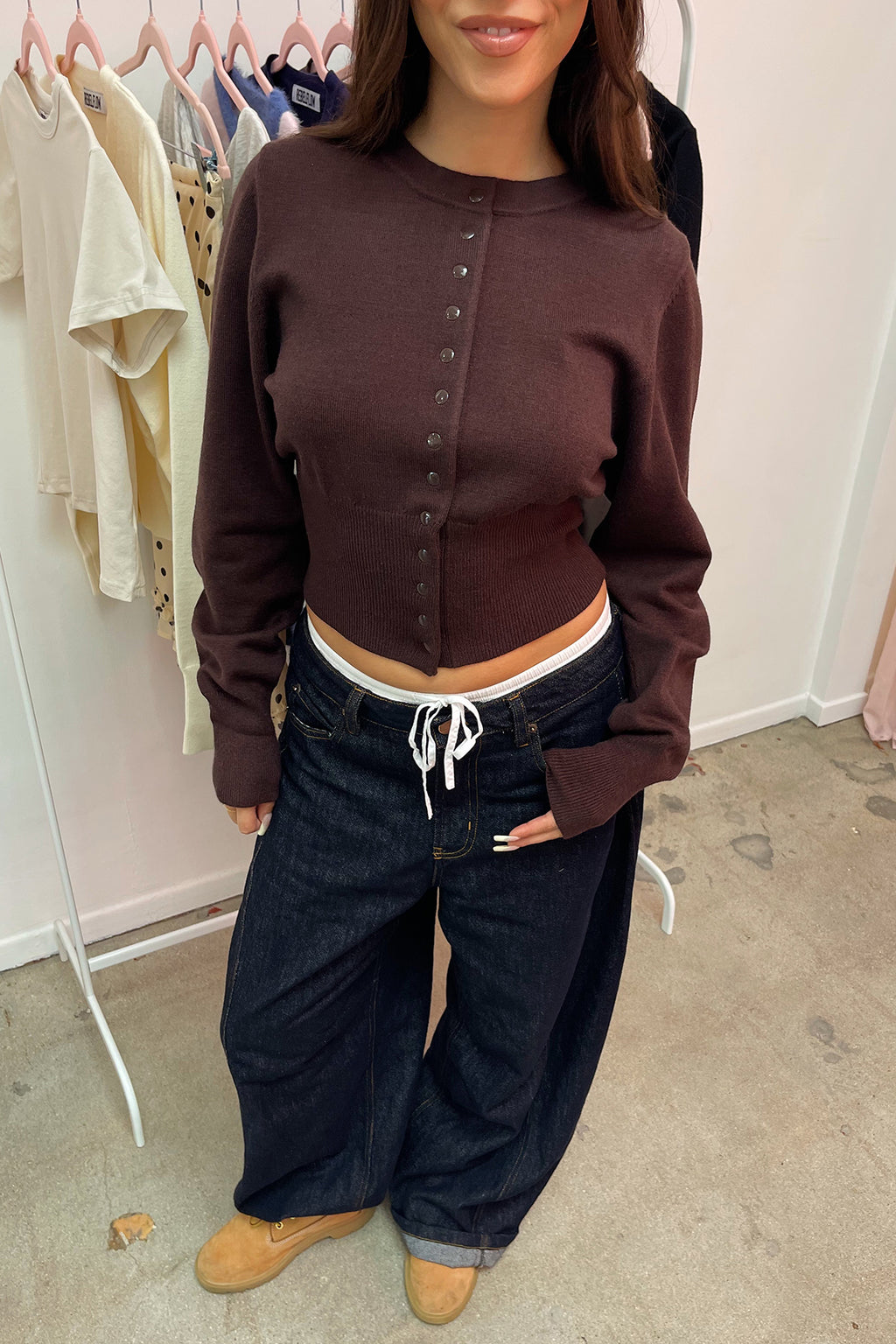 Très Chic Espresso Snap Closure Fitted Cardigan