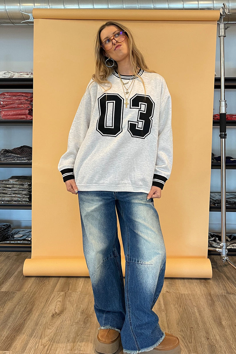 03 Light Heather Grey Number Sweatshirt