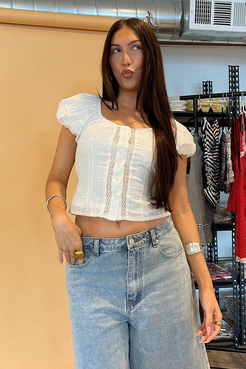 Plein Air White Eyelet Puff Sleeve Button Up Top