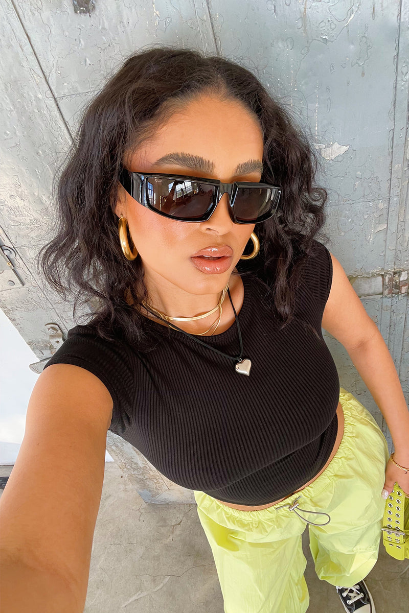 Between the Lines Wrap Sunnies